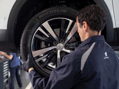 mécanique, réparation auto